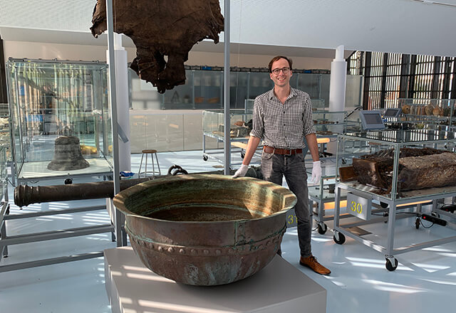 Geliefde Welsprekend veer Nu te zien: enorme kookketel uit het Schervenwrak - Museum Kaap Skil |  Museum Kaap Skil