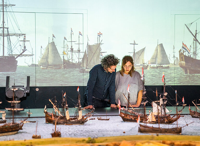 Schip in Zicht-maquette-Reede van Texel-Museum Kaap Skil
